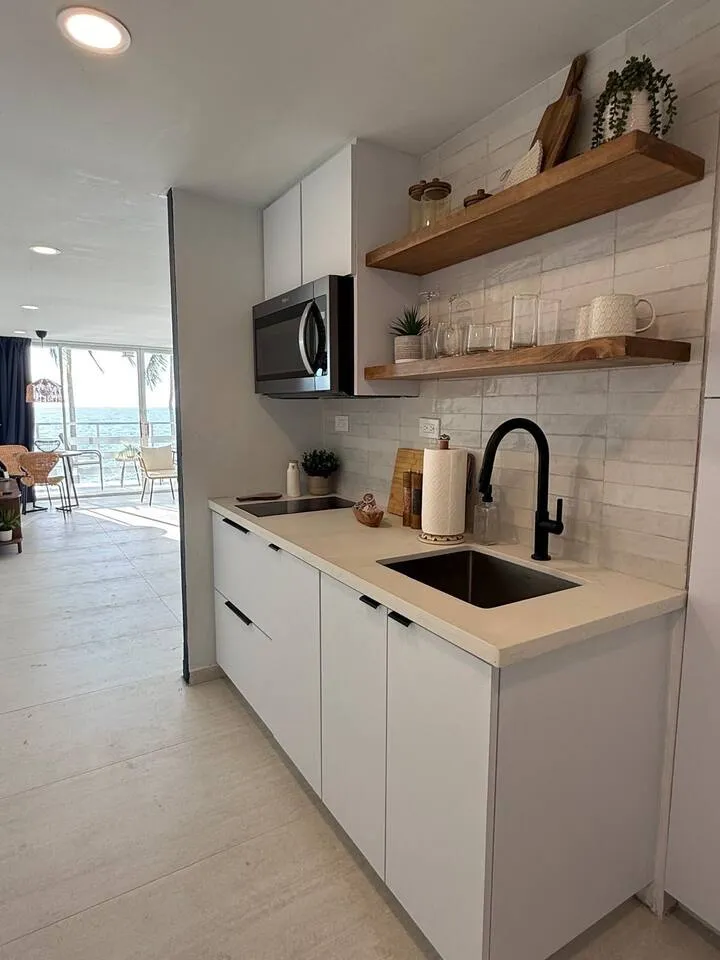 Fully equipped kitchen at Reef Studio