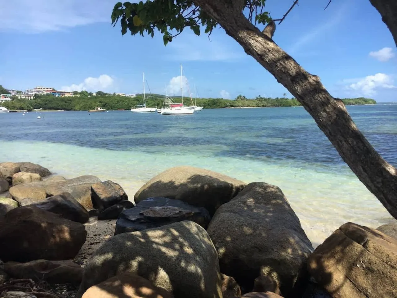 Las Croabas bay, a five-minute walk